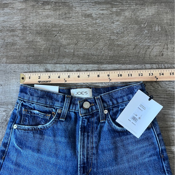 Joe’s Jeans The Stacey High Rise Ankle Boot Cut in Medium Wash - Picture 7 of 10